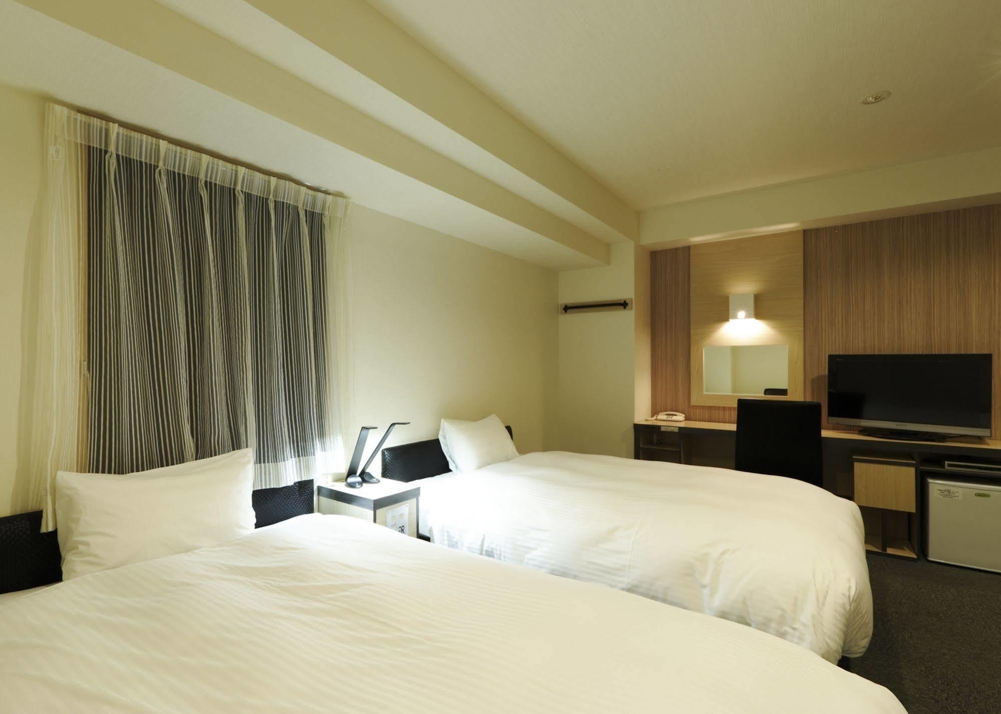 Green Rich Hotel Osaka Airport Ikeda  Εξωτερικό φωτογραφία
